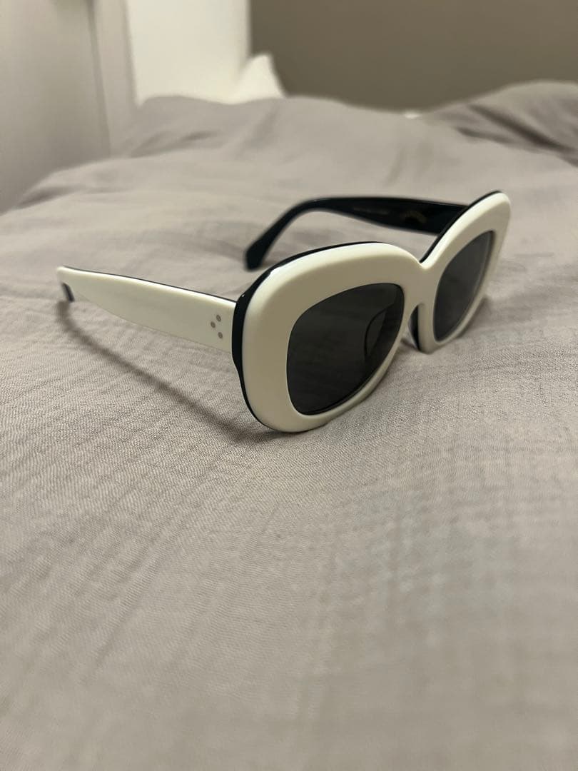 PANTYDROPPER サングラス ホワイト/ブラック