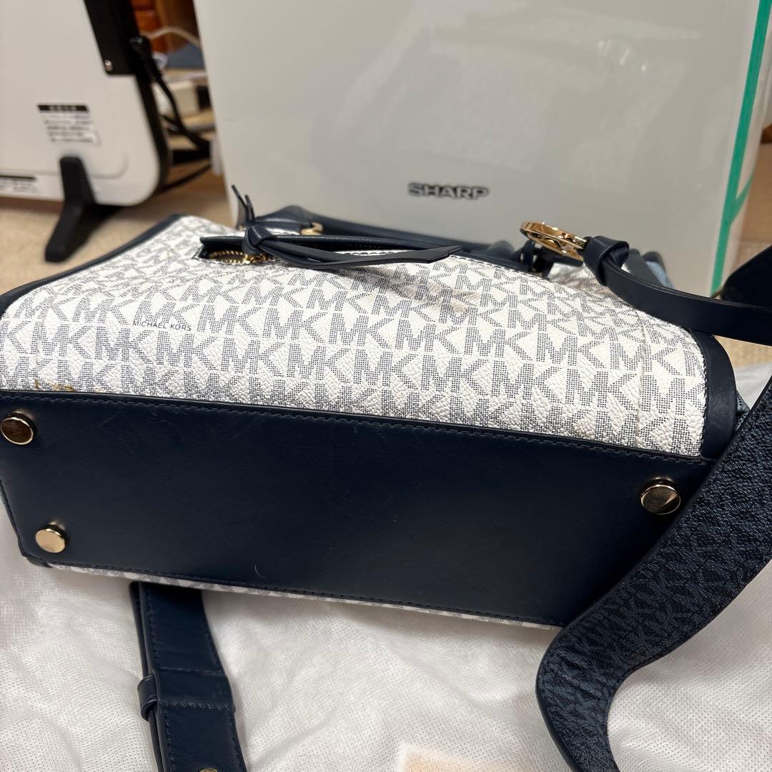 MICHAEL KORS ショルダーバッグ 中型 ホワイト/ネイビー