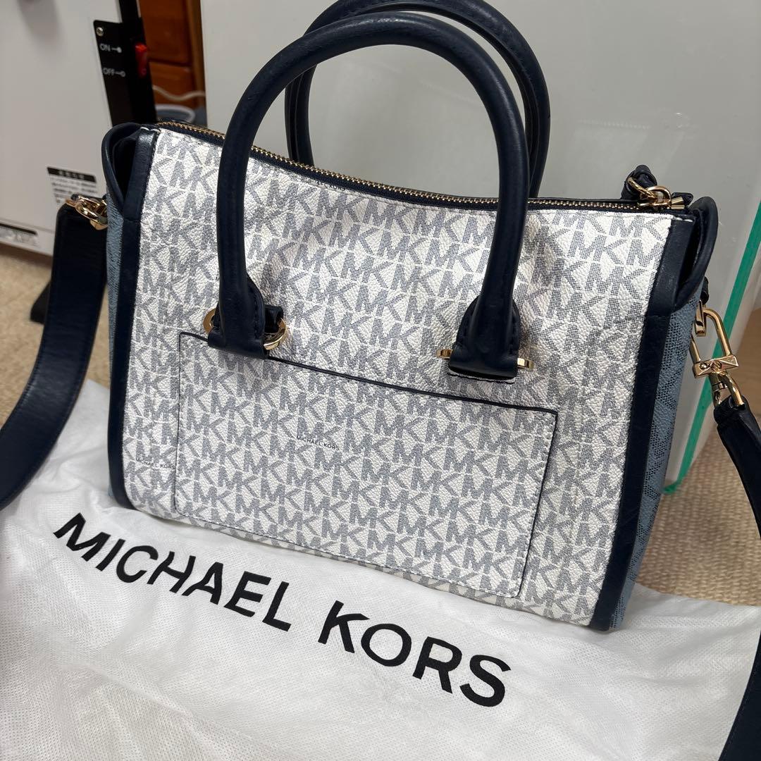 MICHAEL KORS ショルダーバッグ 中型 ホワイト/ネイビー