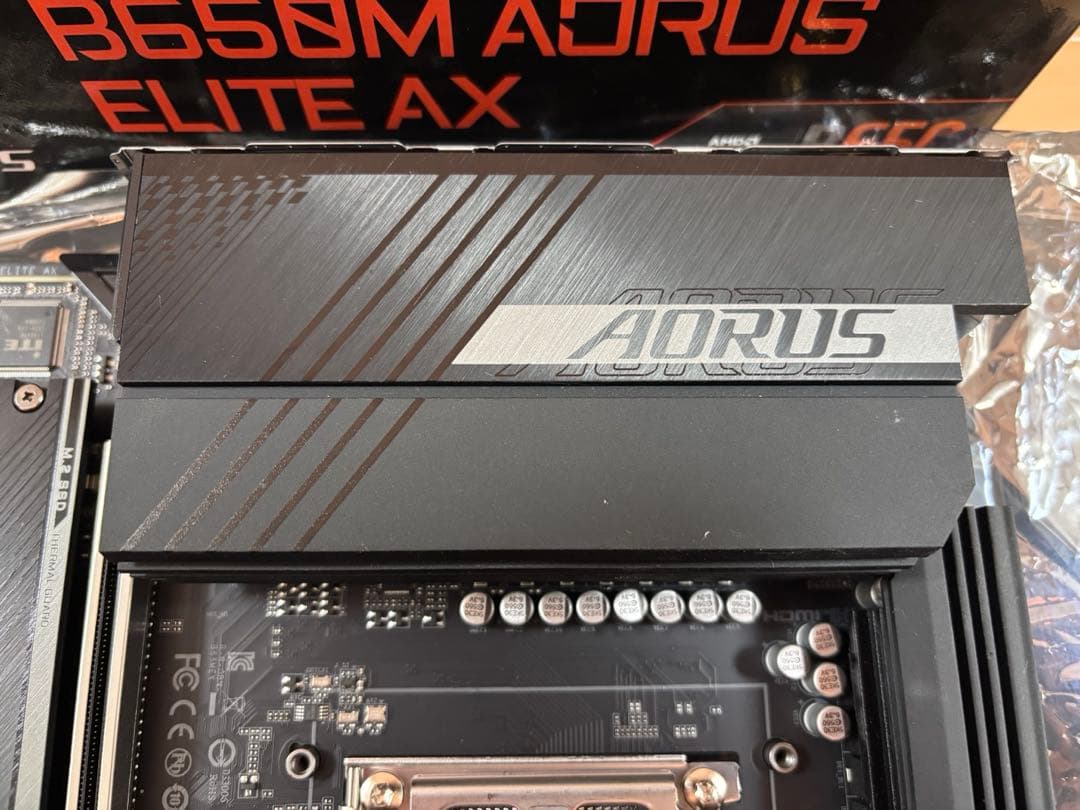 B650M AORUS ELITE AX (Rev. 1.3) マザーボード　黒