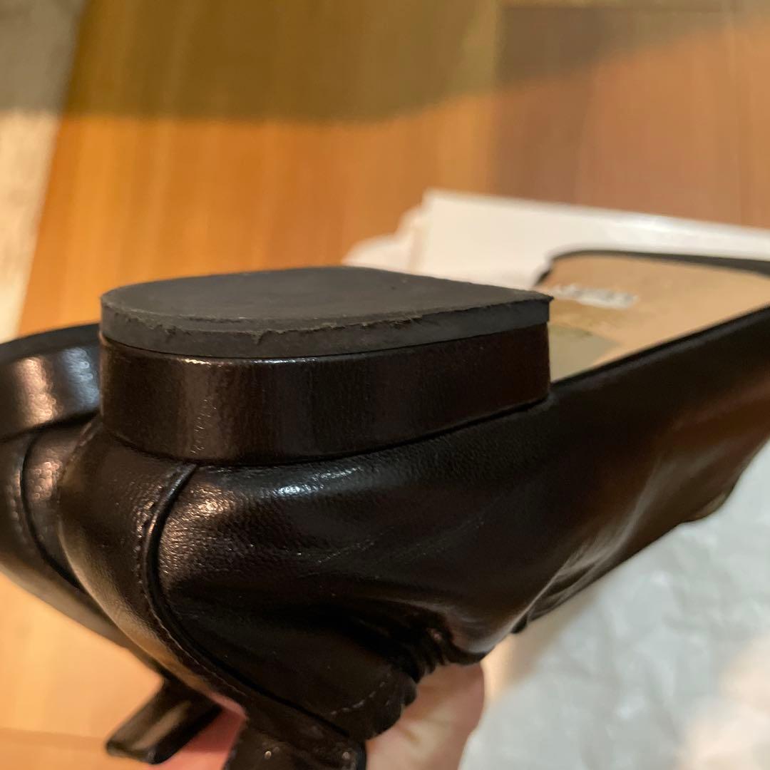 cocoNEBULONI E ブラック ポインテッドトゥ フラットシューズ