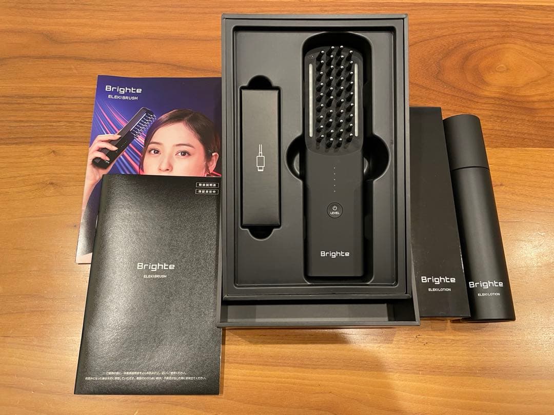 【Brighte ELEKI BRUSH 美顔器 】 エレキブラシ 美品