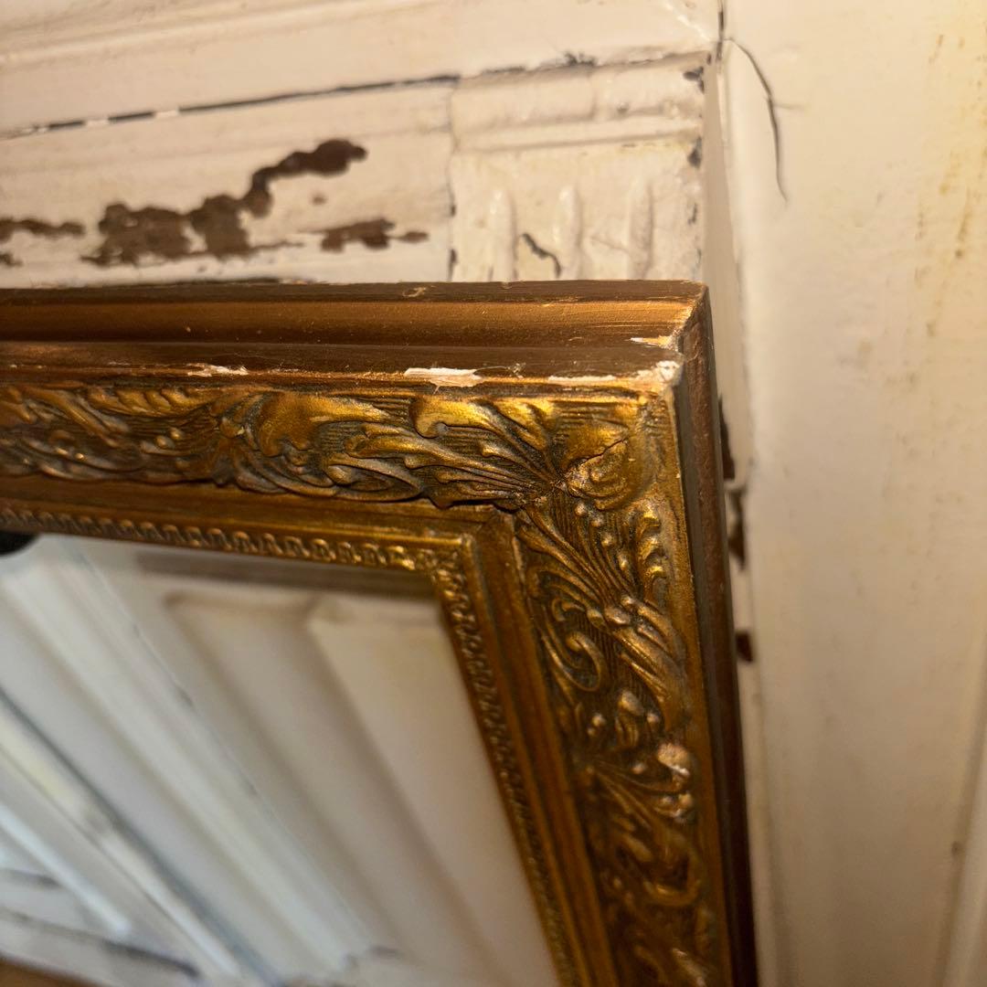 大きな大きなフレームになります。額縁　アンティーク　ヴィンテージ