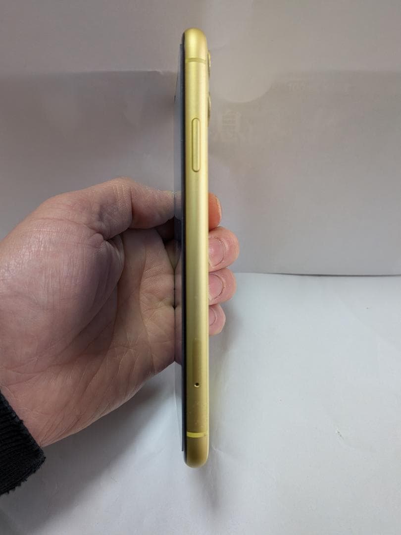 週末まで値下 iPhone 11 イエロー 64GB 本体 シムフリー