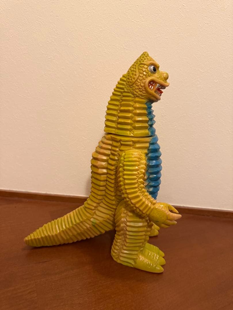 ア*ツ様 ブルマァク　ソフビ　ジャイアント　レッドキング　当時物