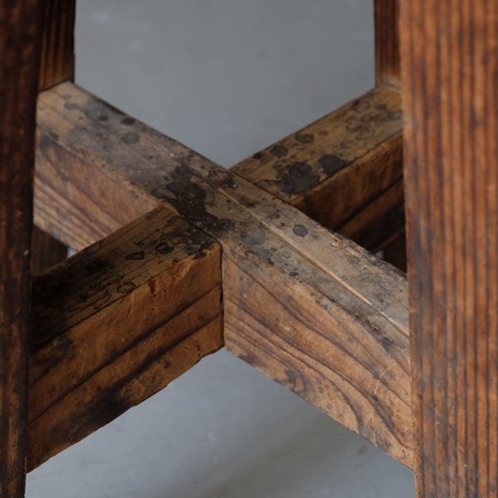 杉材 古い丸椅子　スツール チェア プリミティブ 古民具 骨董 古家具 古道具