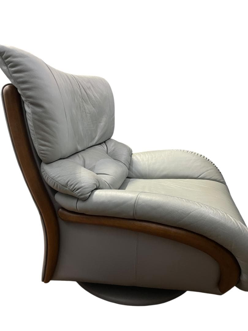 カリモク Karimoku 本革 回転式ラウンジチェア