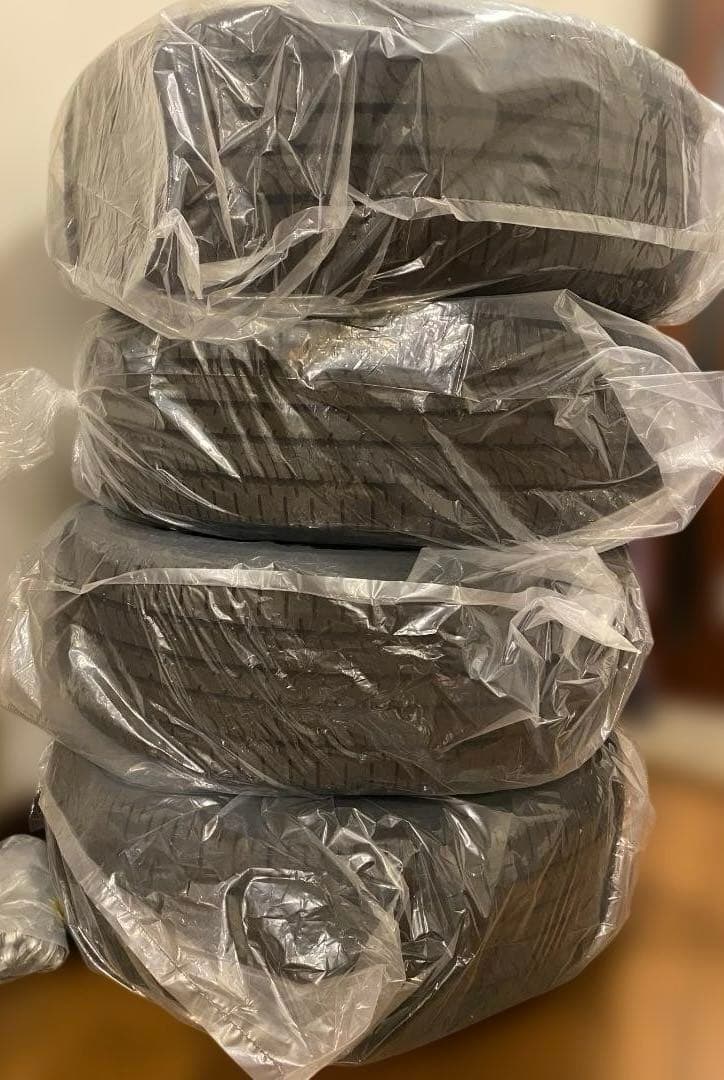 【新車外し】【送料込み】デリカD5 シャモニー タイヤ ホイール 4セット