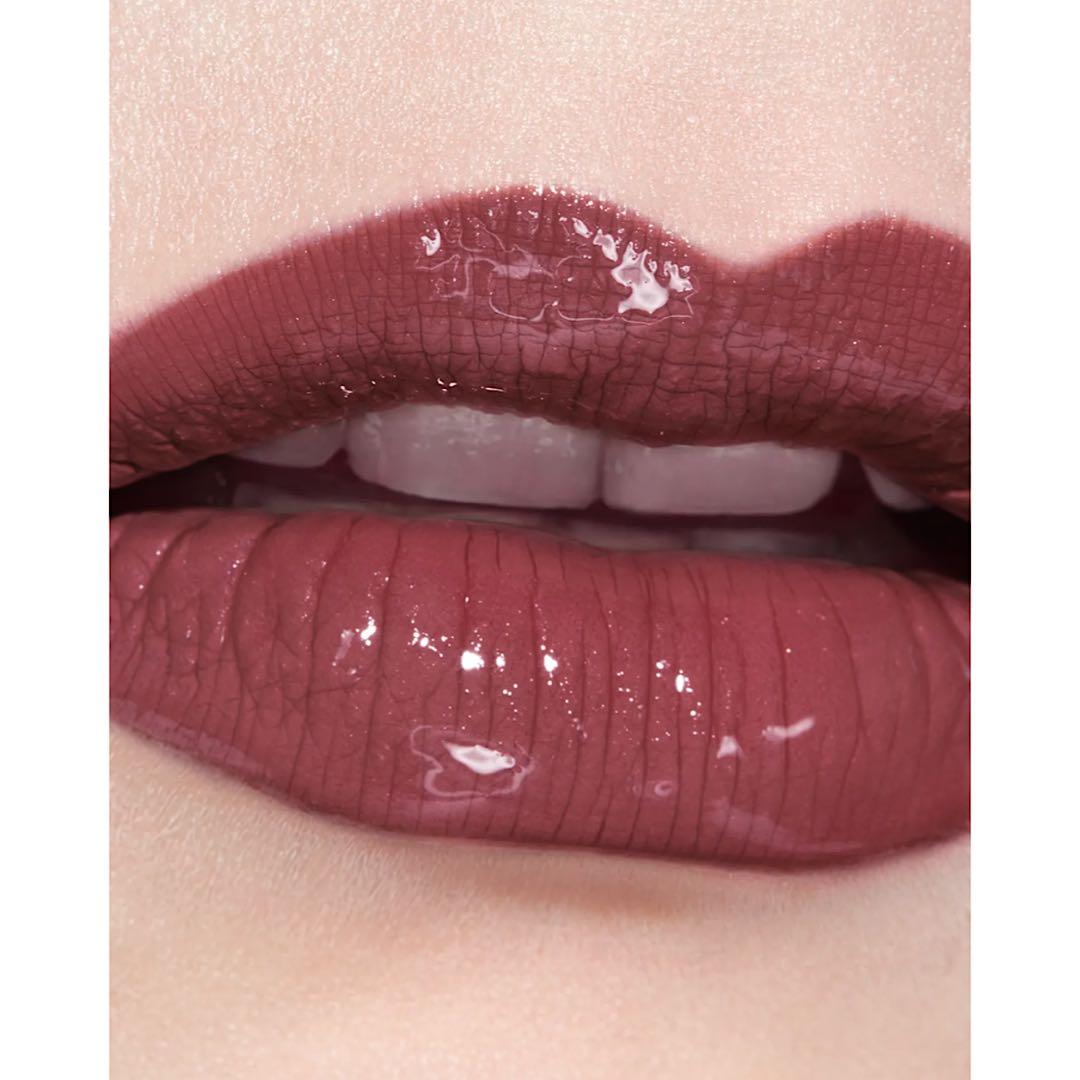 CHANEL ルルージュデュオウルトラトゥニュ 112 シックローズウッド　巾着