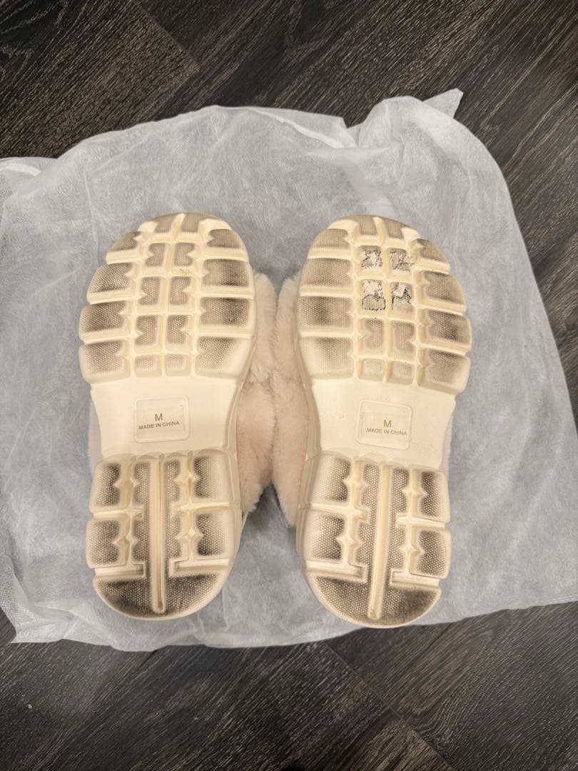 R&E クロスファーバックベルト厚底サンダル アイボリー Mサイズ