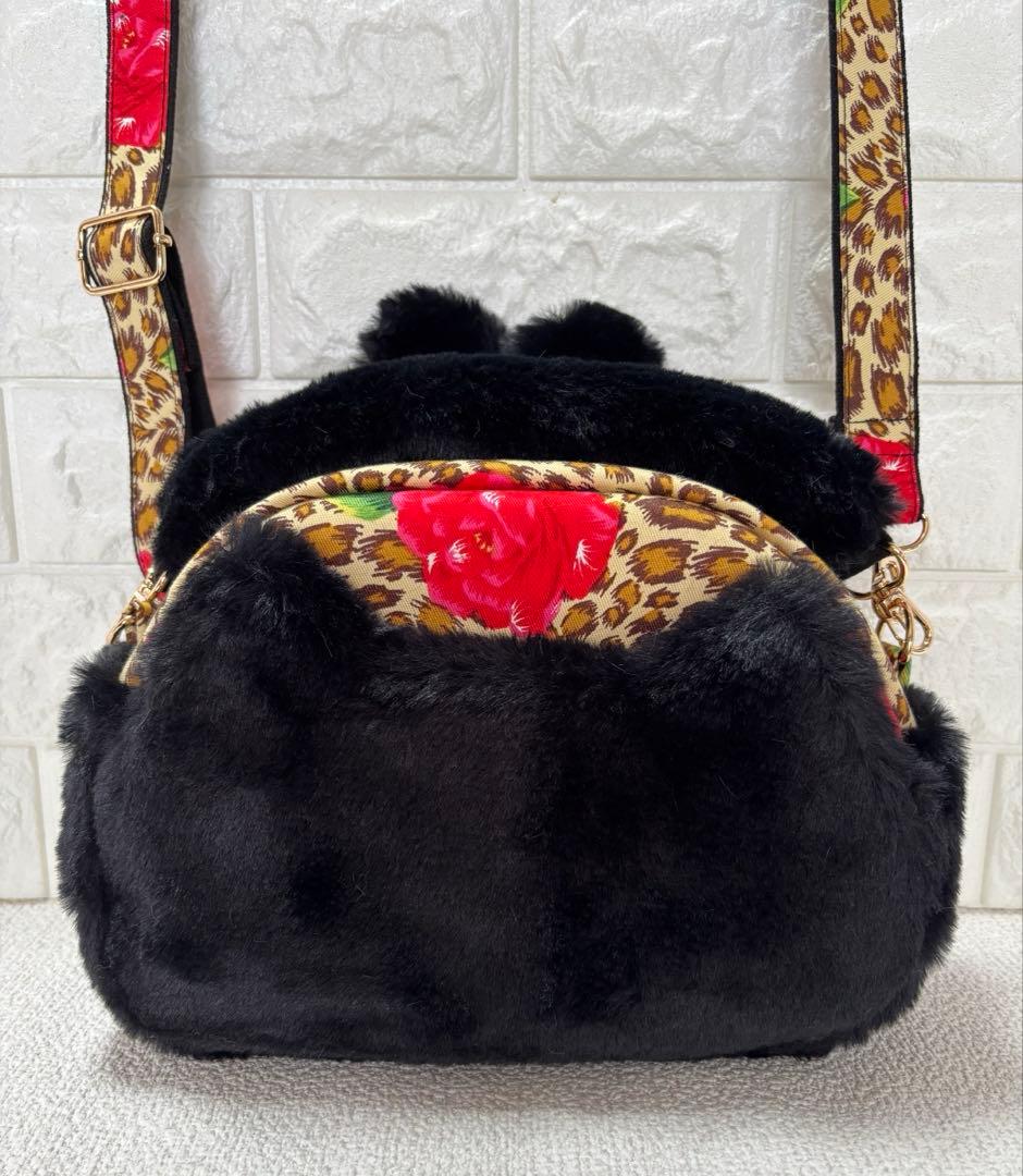 ゆ*ら様 コヤンイサムチョン　ハンドメイド　ファーショルダーバッグ　クロうさちゃ
