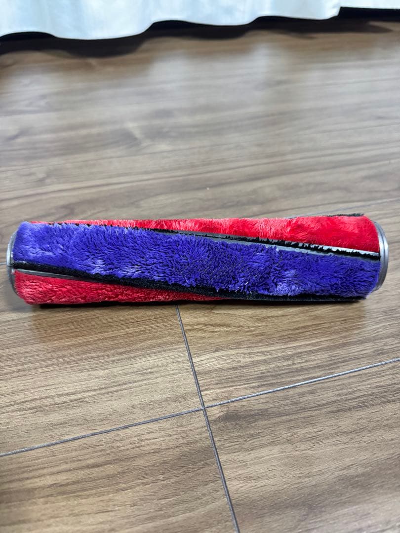 Dyson v10 fluffy掃除機 本体(未使用部品付き‼︎)