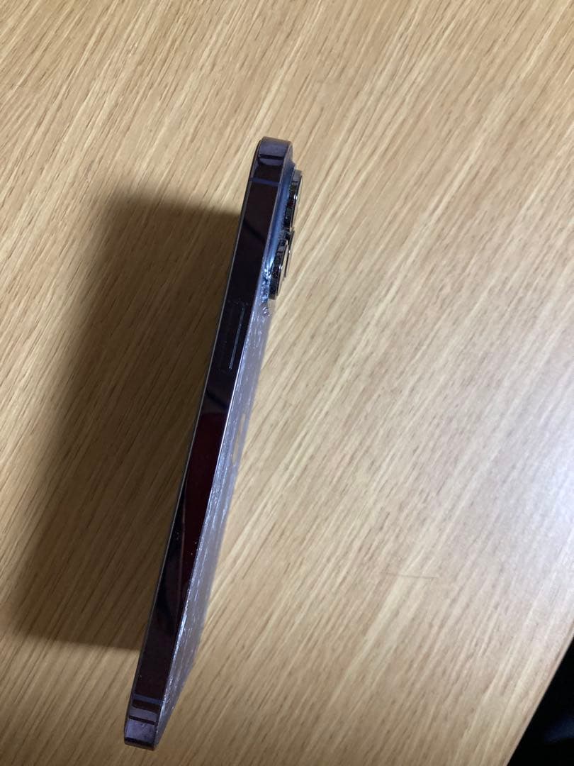 iPhone 14 Pro Max 256GBバッテリー100% 背面割れあり