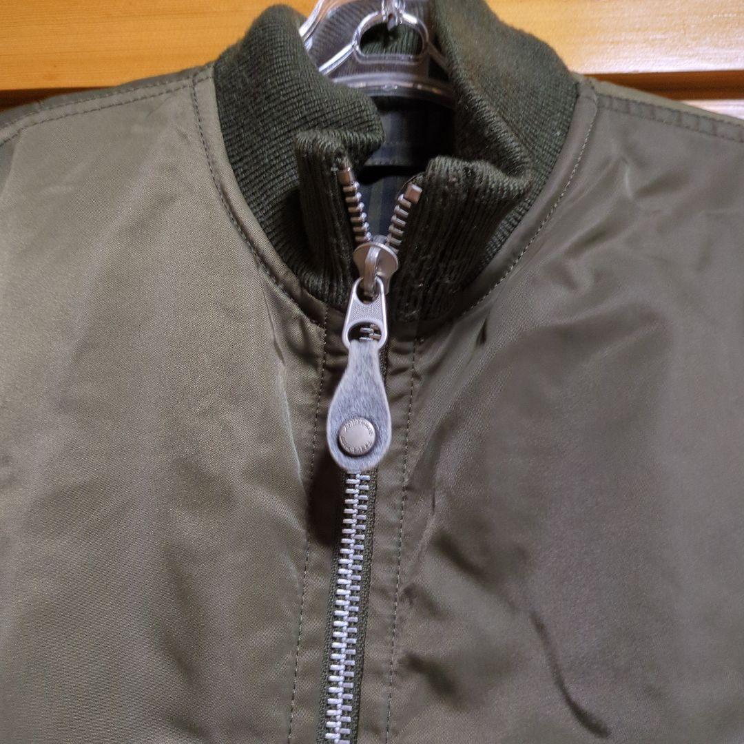 バーバリーブルーレーベル　オリーブ ミリタリージャケット