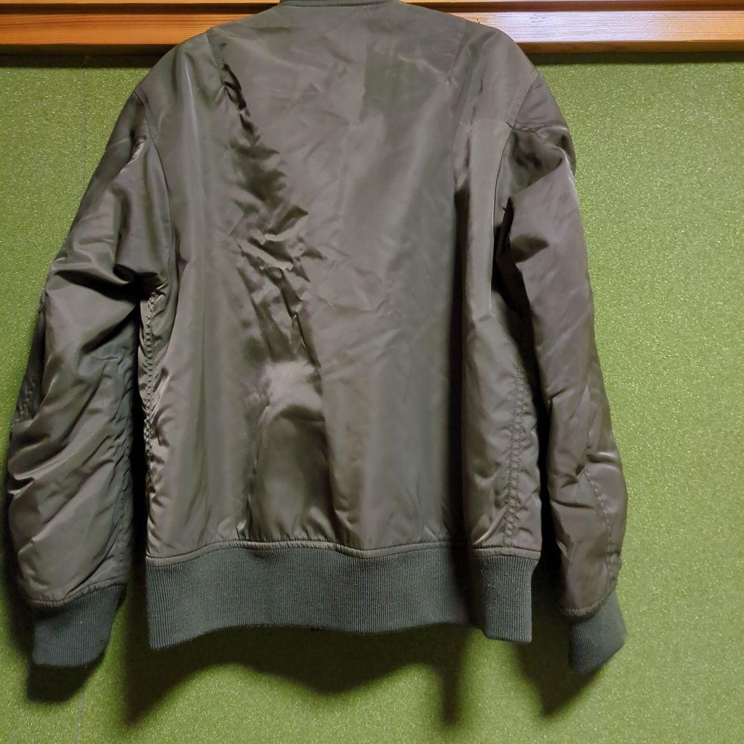 バーバリーブルーレーベル　オリーブ ミリタリージャケット