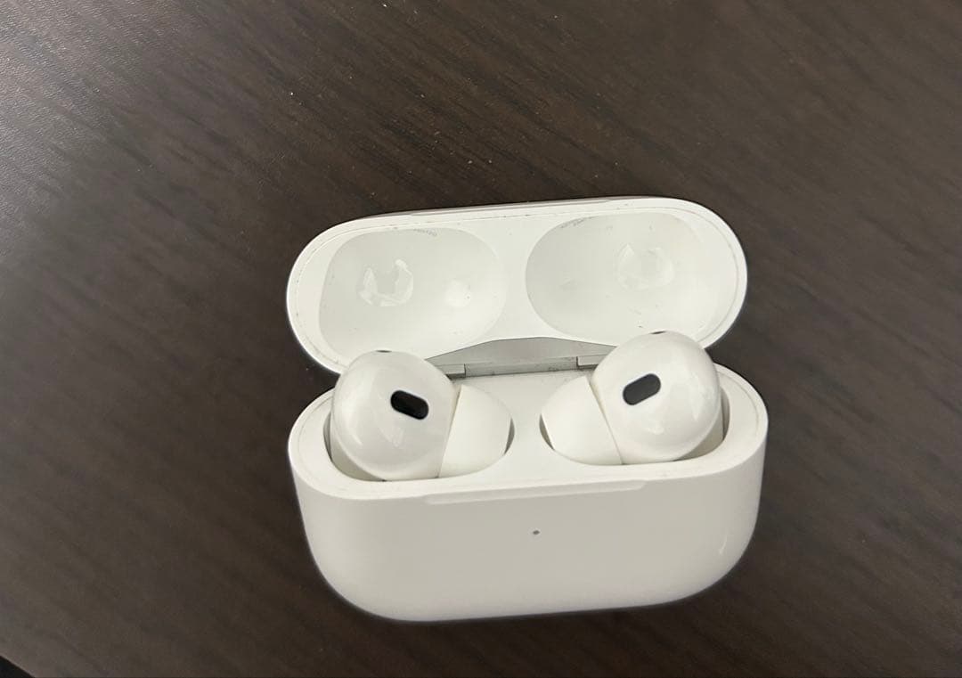 airpods pro 第2世代 本体【正規品】 (Lightning)