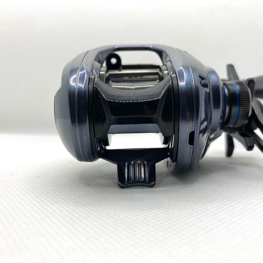 SHIMANO シマノ 24SLX 70HG 右ハンドル