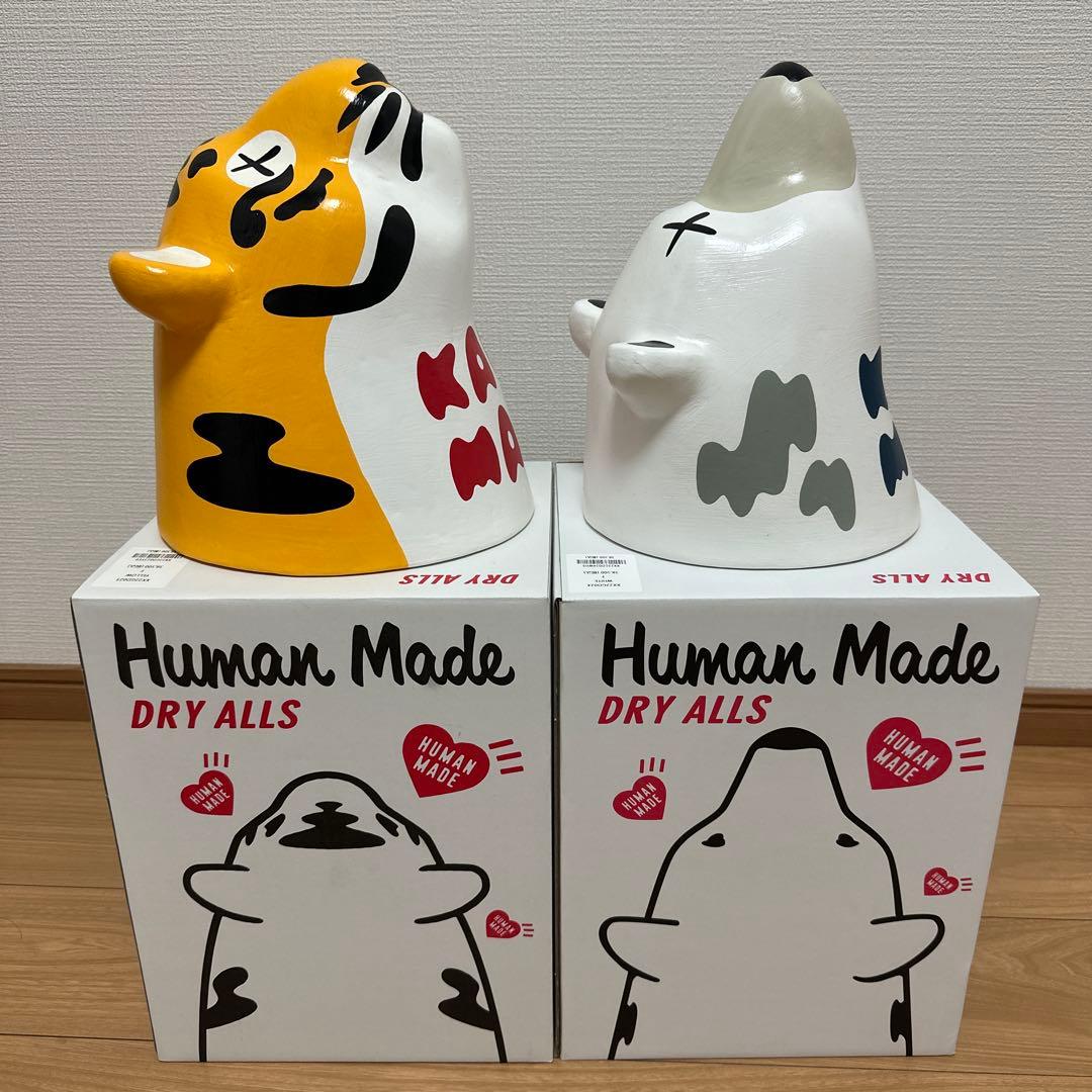 HUMAN MADE x KAWS ヒューマンメイド カウズ 張り子 虎　白熊