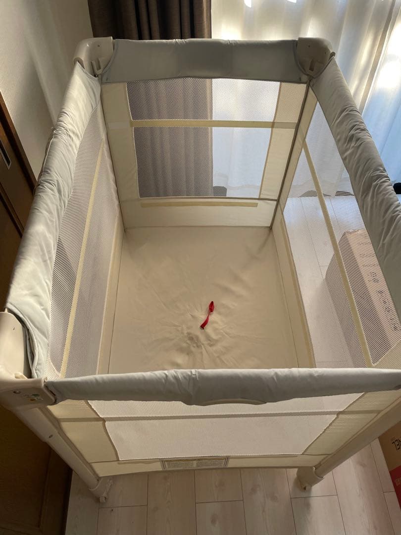 a*o様 アップリカ ココネル エアー AB ベビーベッド ニューウェルブランズ