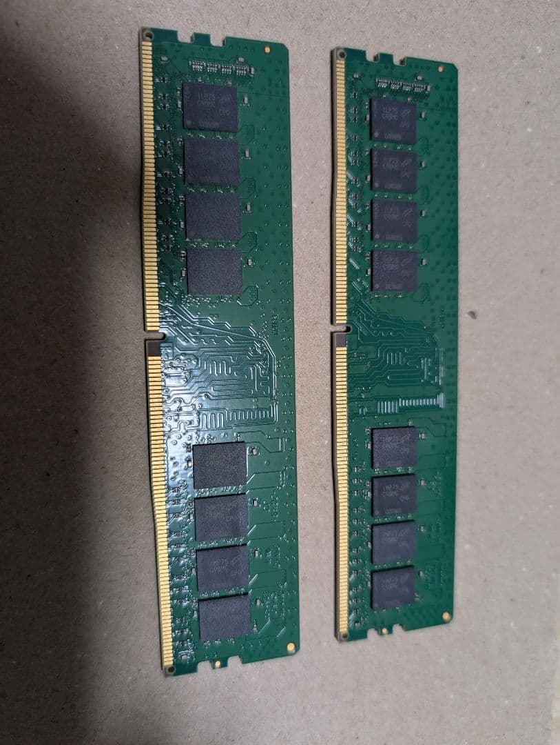 Crucial メモリ DDR4 16GB×2枚 (32GB) 動作確認済み