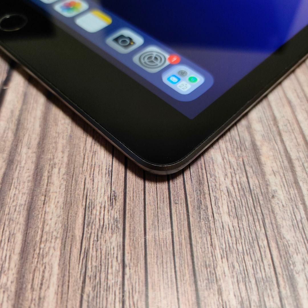 Apple iPad 第8世代 32GB SIMフリー