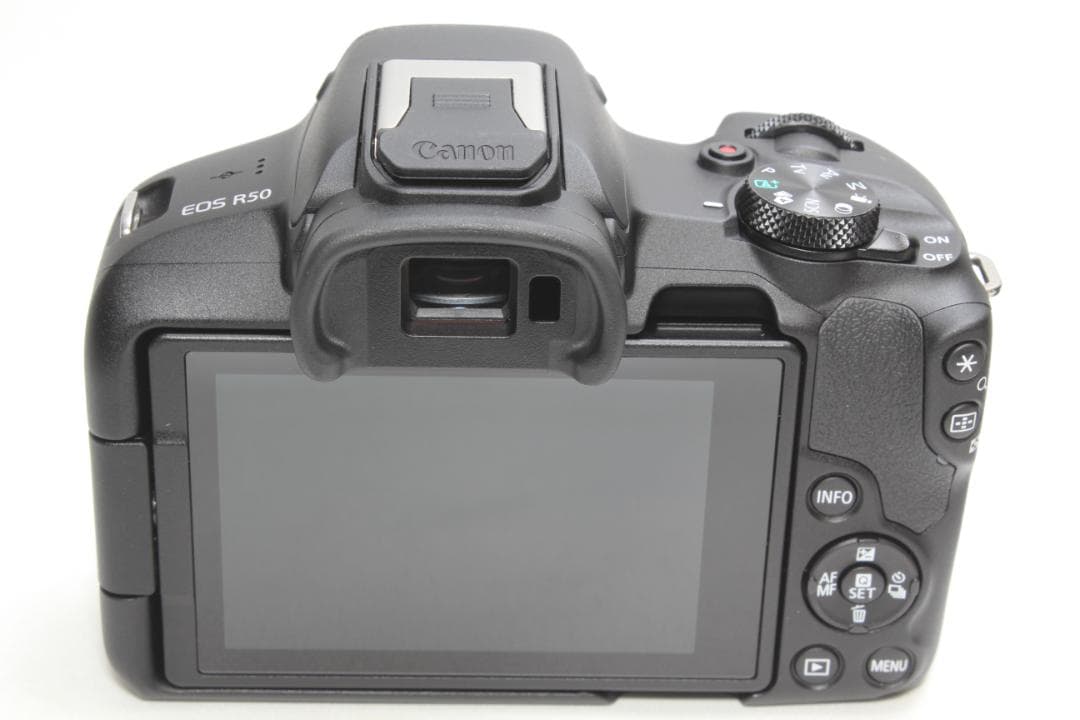 ❤️ショット数極少❤️Canon EOS R50 レンズキット ブラック