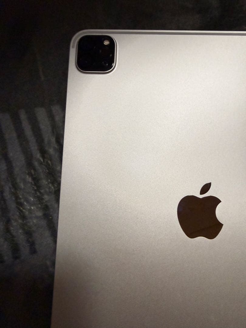 iPad Pro 11インチ第4世代128GB 本体バッテリー容量94% 箱付き