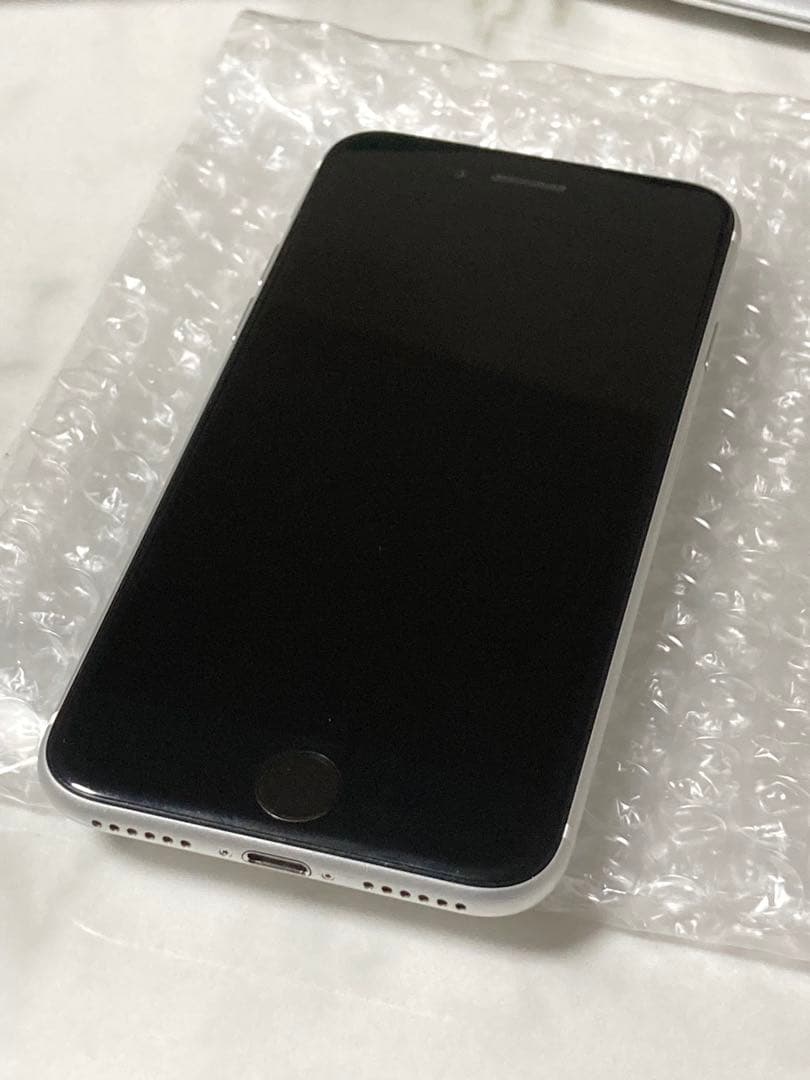 iPhone se2 第二世代64GB ホワイト付属品あり