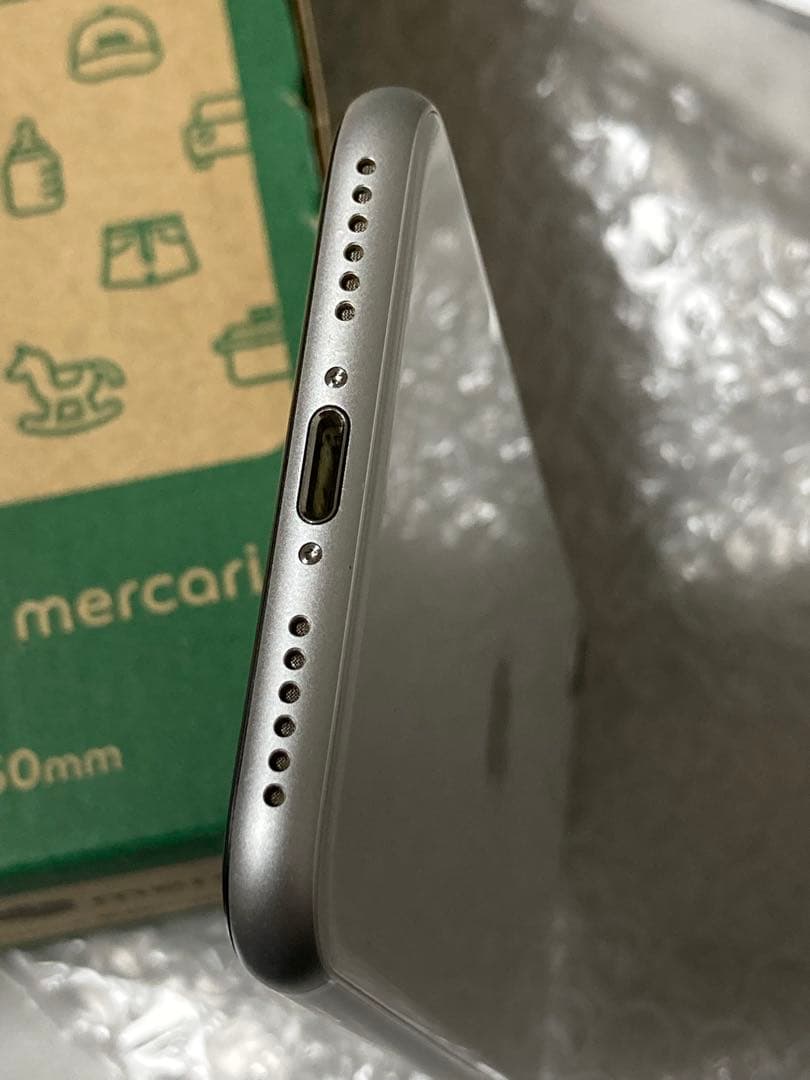 iPhone se2 第二世代64GB ホワイト付属品あり