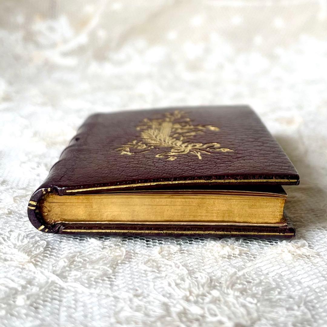 19世紀の小さな本　1892年　ミニブック　レザー金彩祈祷書フランスアンティーク
