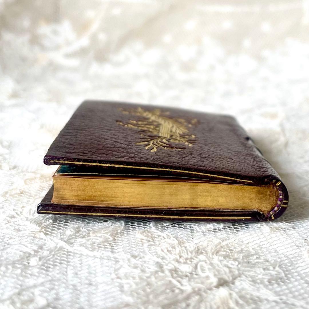19世紀の小さな本　1892年　ミニブック　レザー金彩祈祷書フランスアンティーク