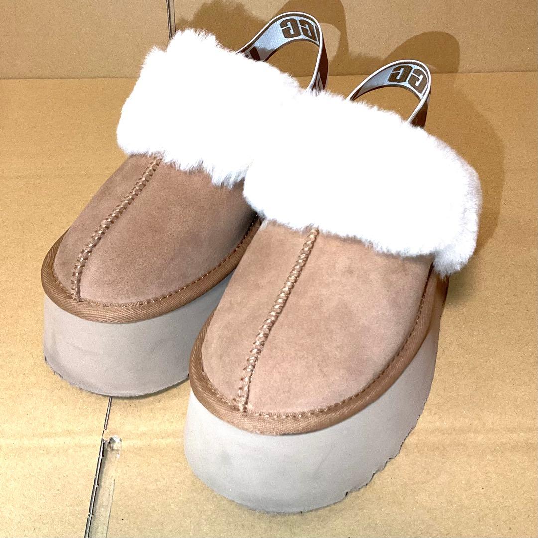 【厚底×極美品】UGG FUNKETTE／23cm