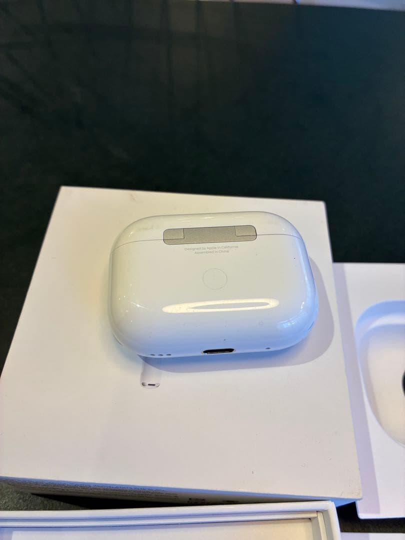 MagSafe充電ケース（USB-C）付きAirPods Pro 2