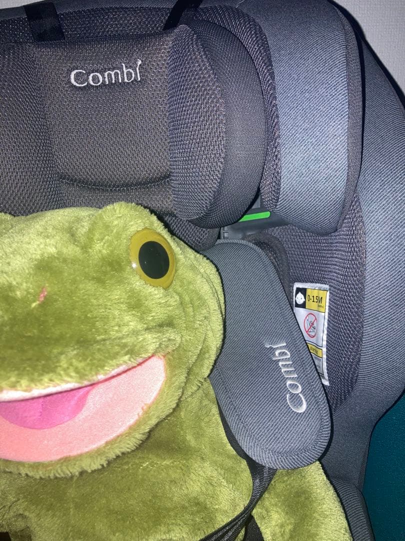 コンビ⭐️チャイルドシート　ジョイトリップアドバンスISOFIX クリーニング済み
