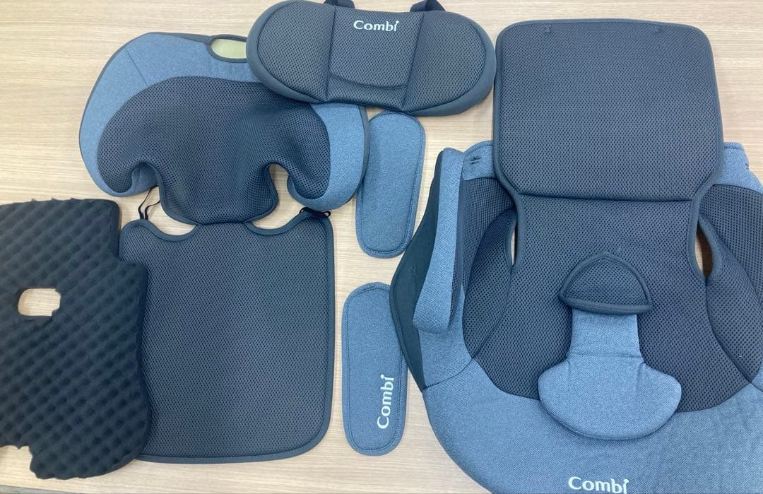 コンビ⭐️チャイルドシート　ジョイトリップアドバンスISOFIX クリーニング済み