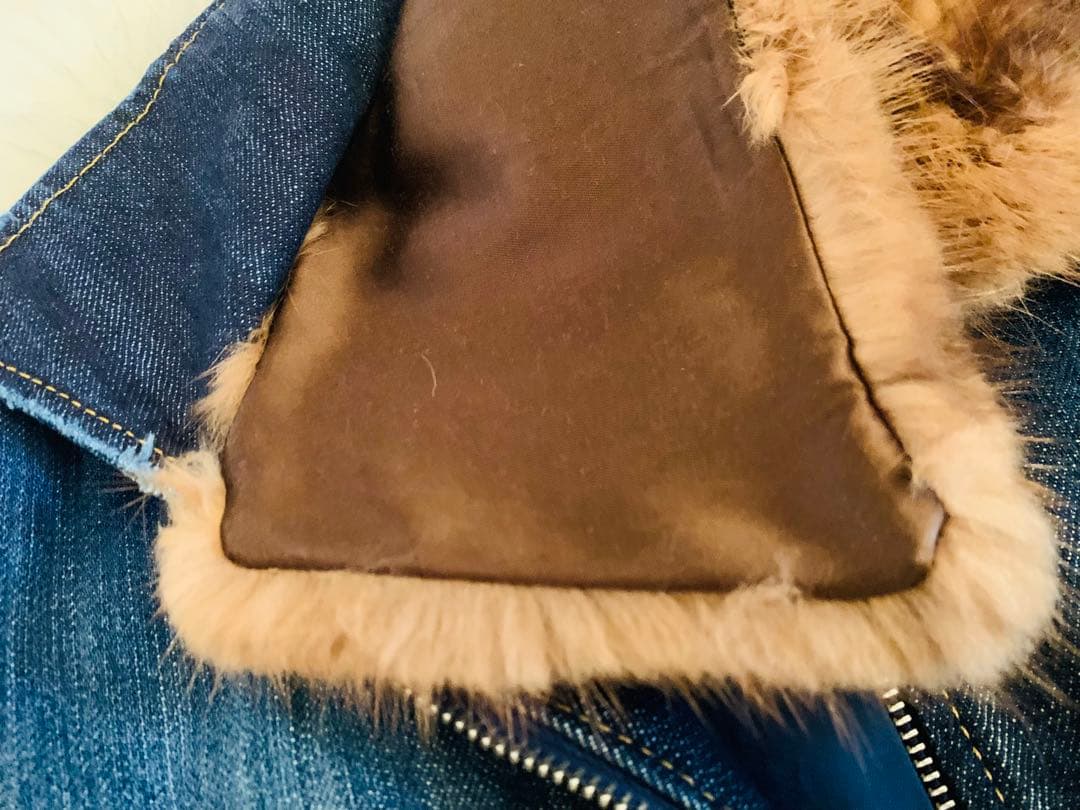 希少　ブルマリン　ファー付き　高級　上品　デニムジャケット