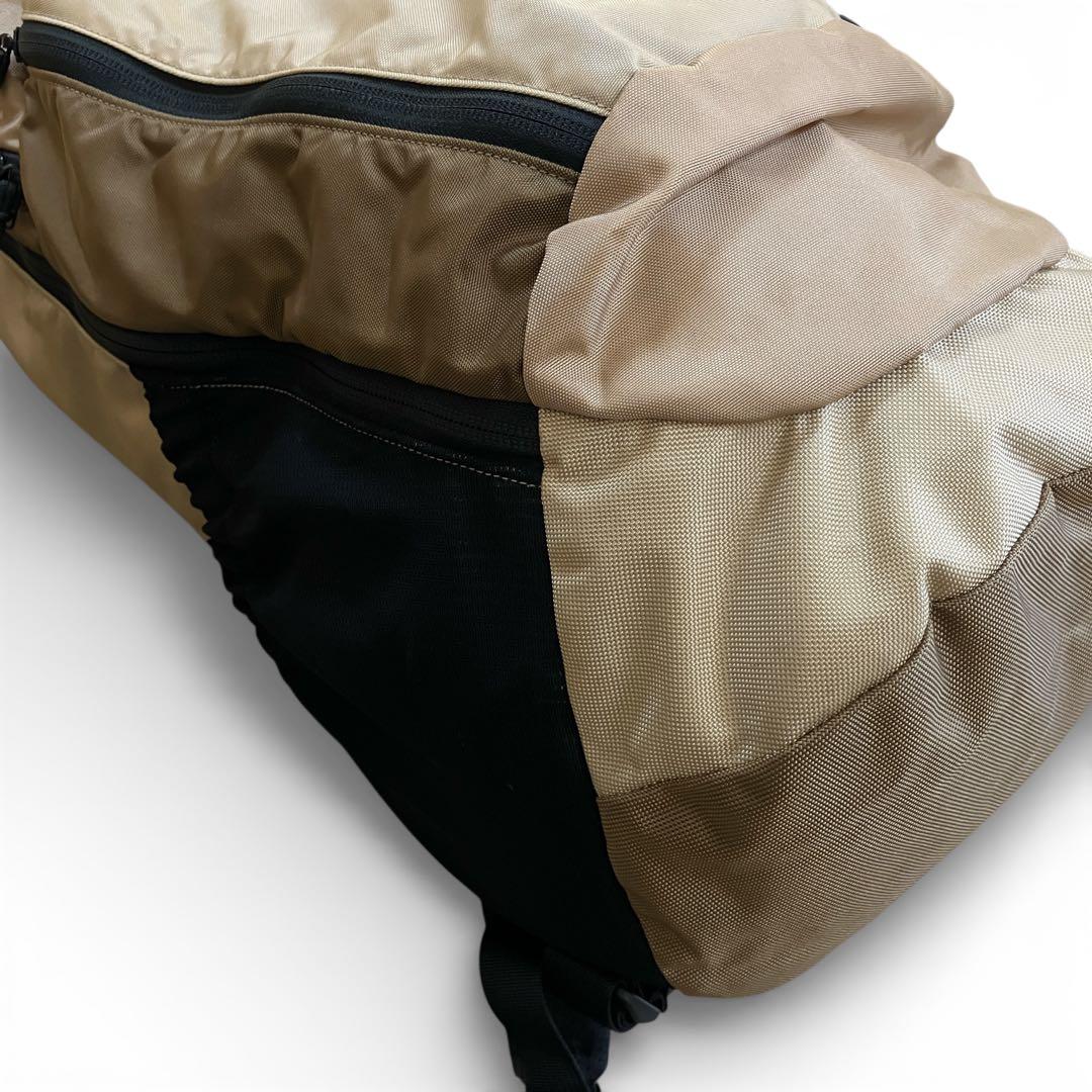 ARC'TERYX アークテリクス BEAMS 別注 マンティス 26 ベージュ