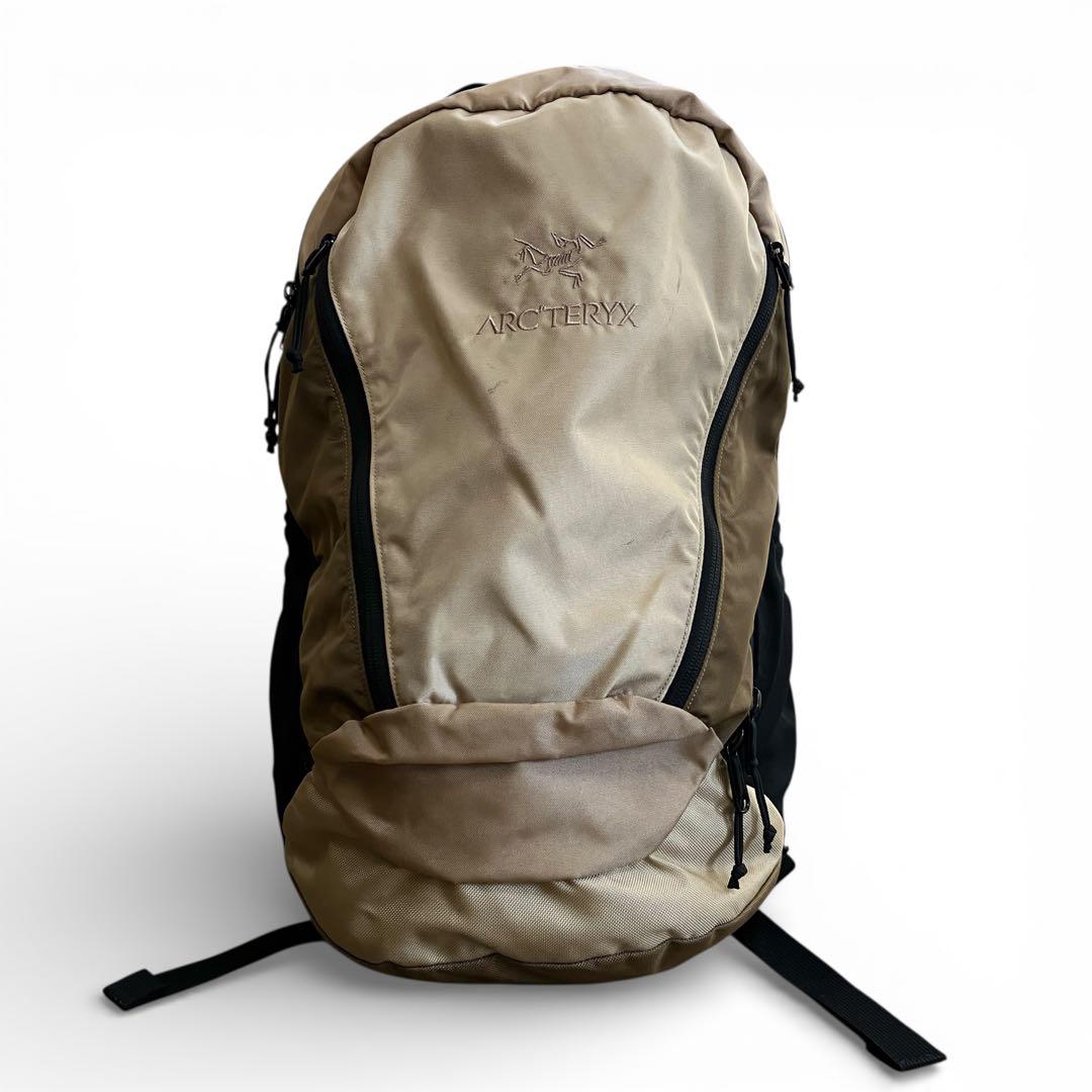 ARC'TERYX アークテリクス BEAMS 別注 マンティス 26 ベージュ