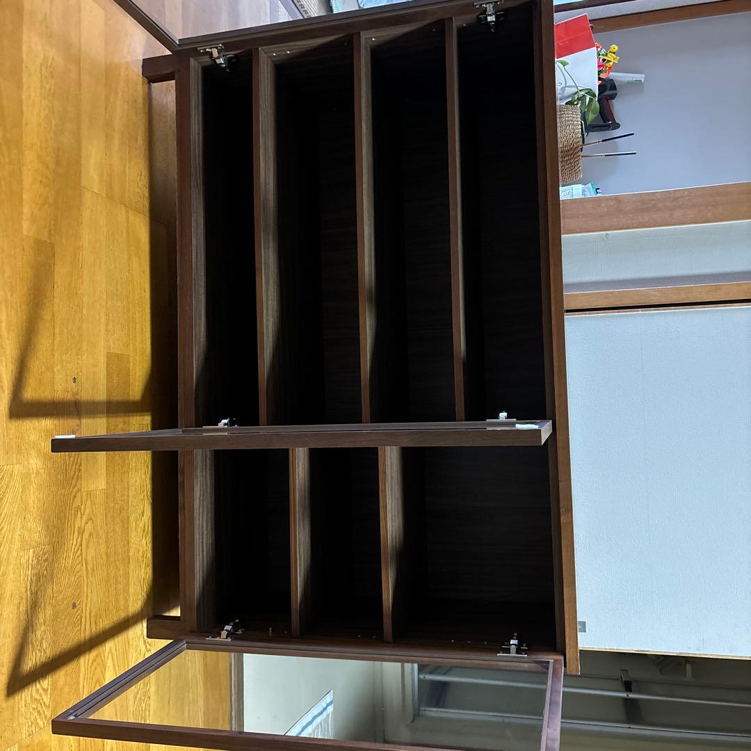 無印良品ガラス扉キャビネット