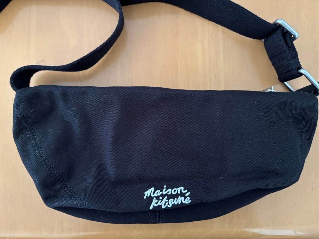 バッグ DOUBLE BOLD FOX HEAD BUMBAG