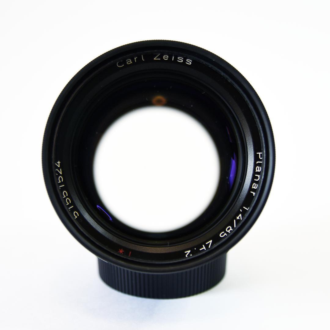【新品同様】Planar 1.4/85 ZF.2【ニコンマウント】