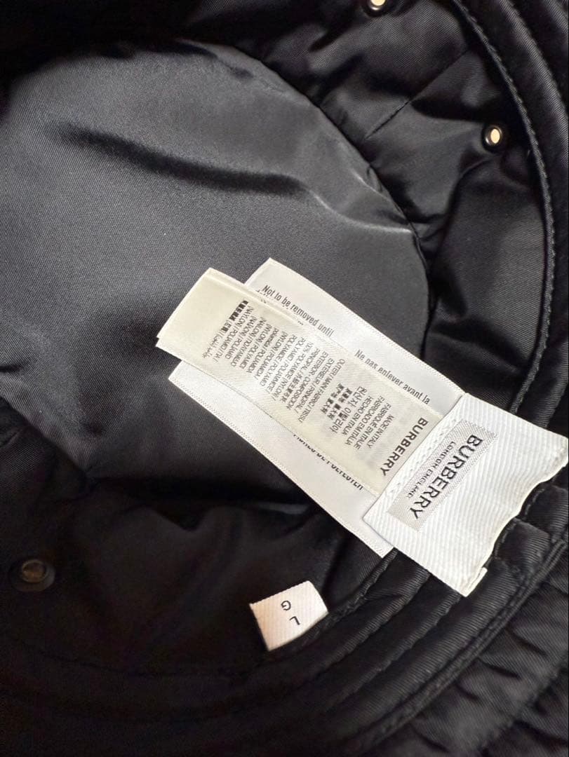 BURBERRY ブラック バケットハット