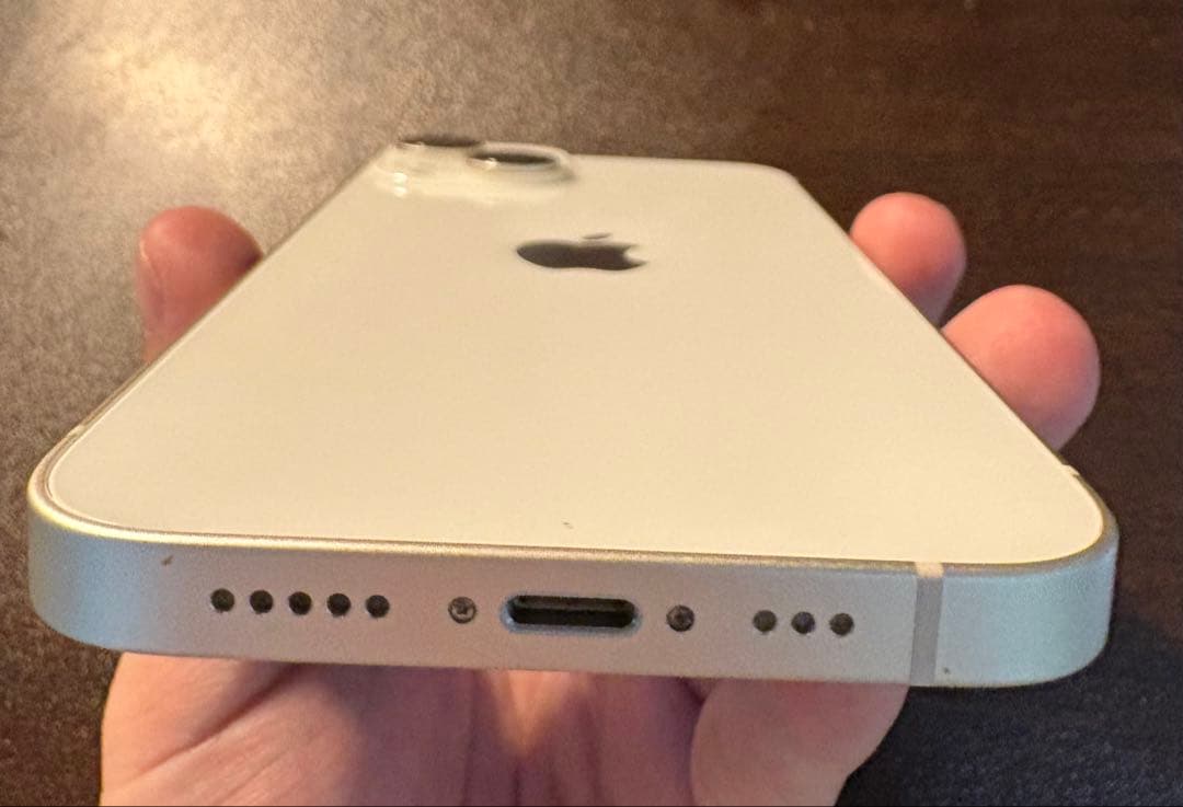 ひ*ま様 iPhone 14 ホワイト 128GB SIMフリー 美品