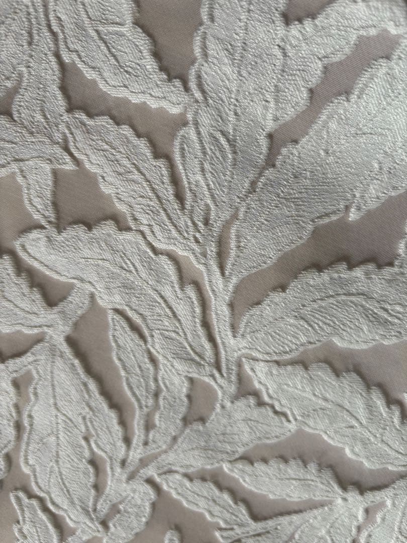 TUBAKIAN 兵児帯 ベージュの葉模様