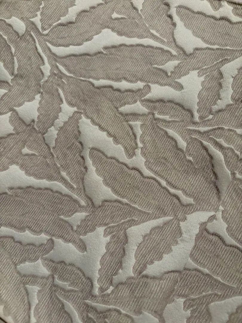 TUBAKIAN 兵児帯 ベージュの葉模様