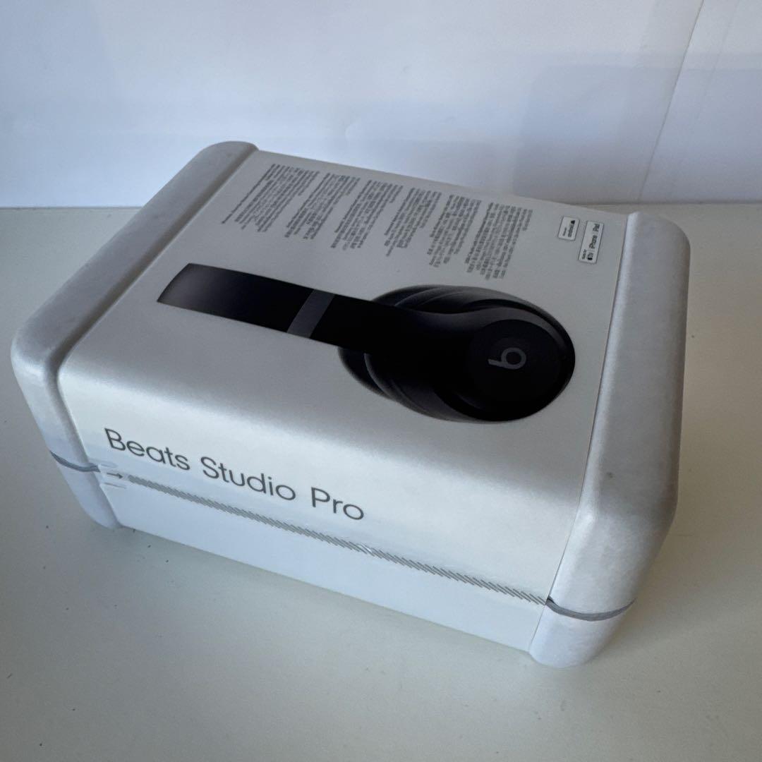 Beats Studio Proワイヤレスヘッドホン ブラック