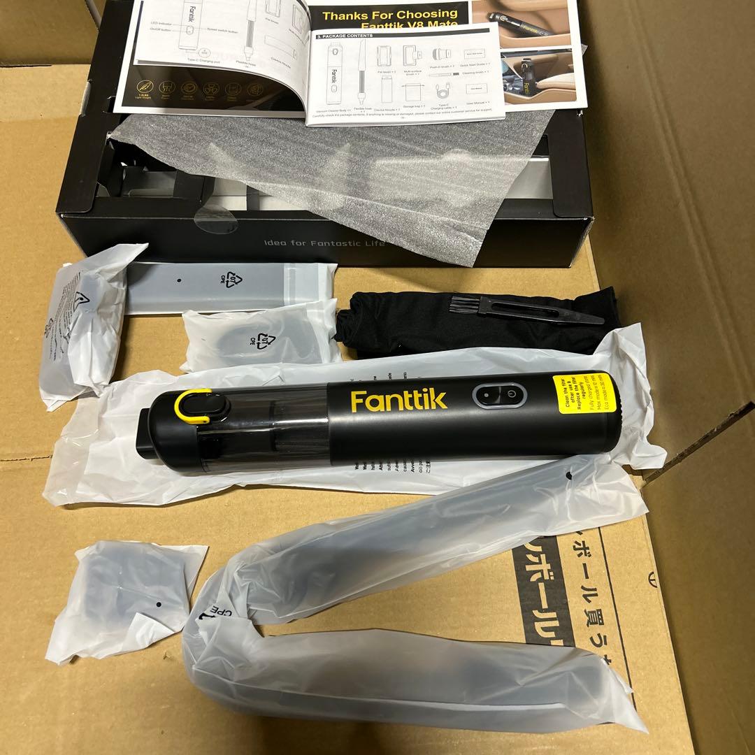 Fanttik Slim V8 Apex ハンディクリーナー 車用掃除機