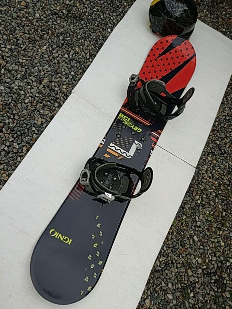 IGNIO イグニオ ロッカー130スノーボードセットHEADヘルメット子供用