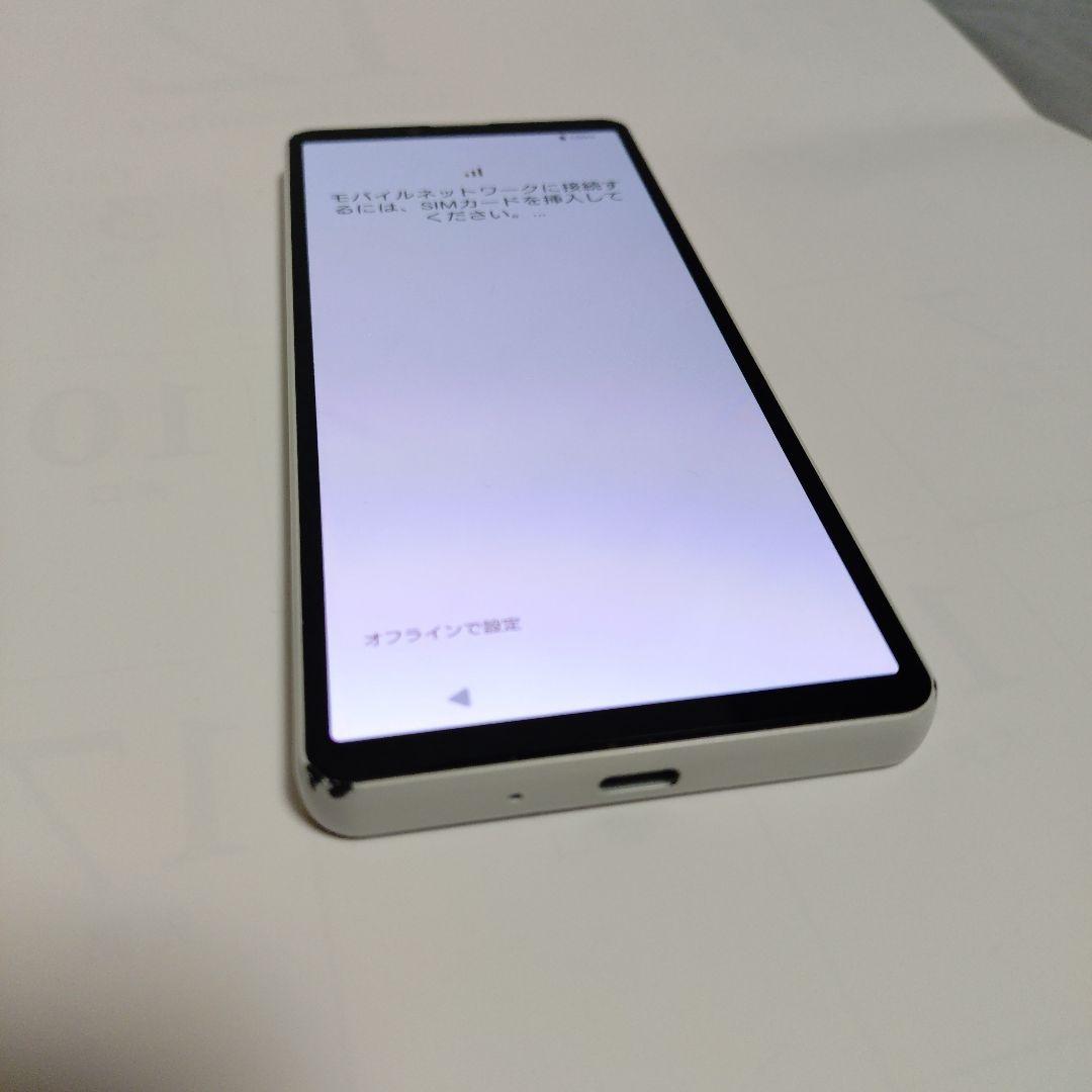 【箱あり】Xperia10V SOG11 ホワイト au simフリー