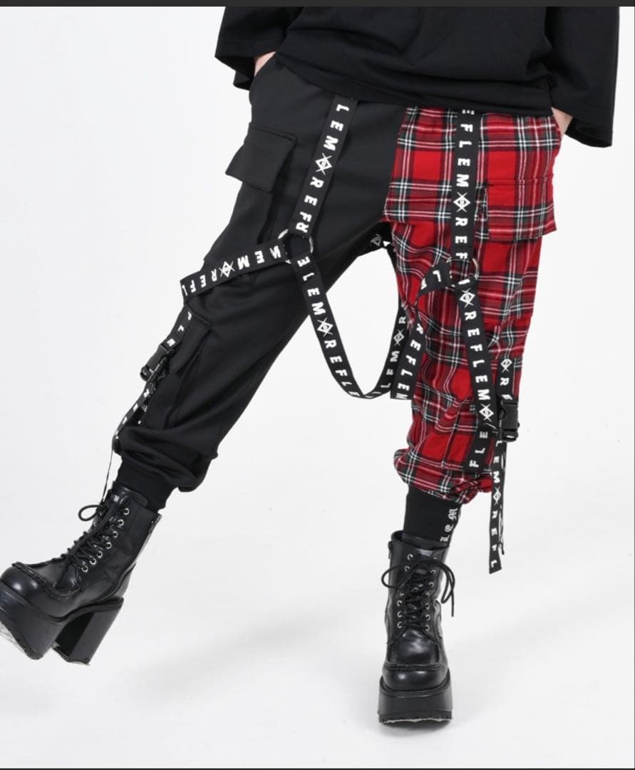 『REFLEM/レフレム』ハーネスロゴベルトカーゴパンツ